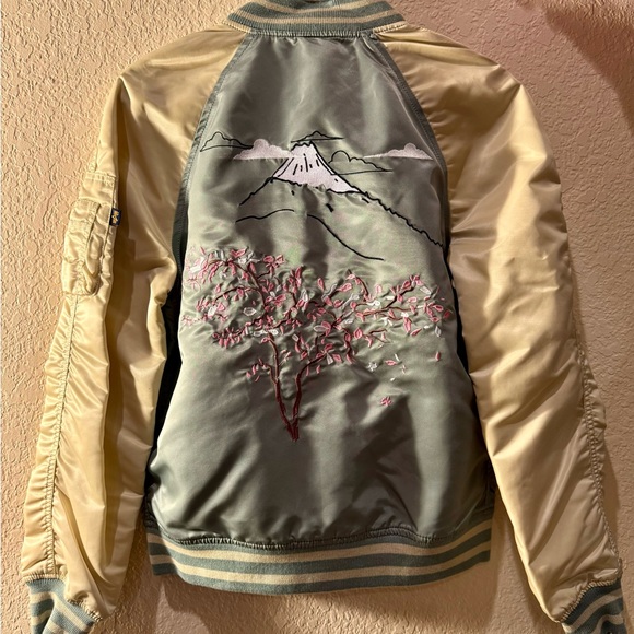 Alpha Industries x Barneys New York Ladies MA-1 reversible Bomber Jacket - Picture 2 of 5